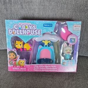 Dreamworks Gabby's Dollhouse Paw-tastic Pajama Party, New In Box